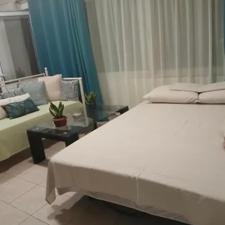 Golden Hour Apartament